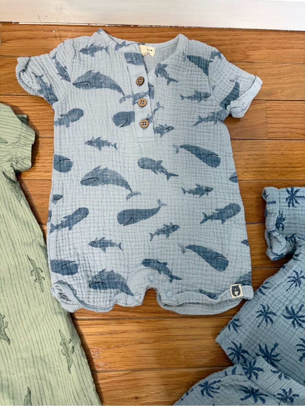 Set of 3 Tropical infant outfits - Picture 3 of 4